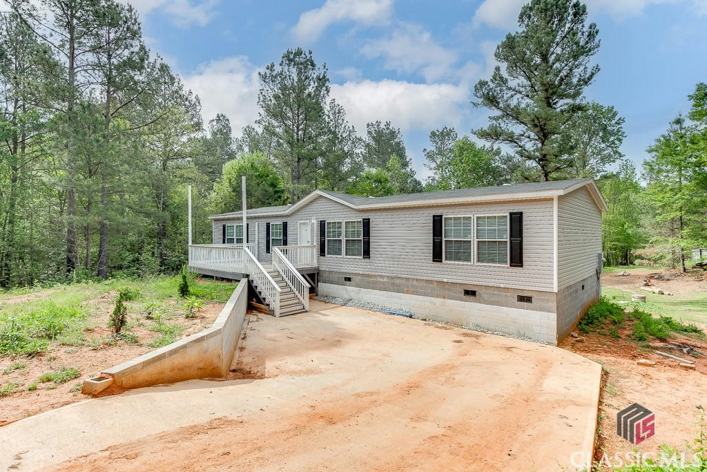 1444 MOON GUEST RD, COMER, GA 30629, photo 1 of 46